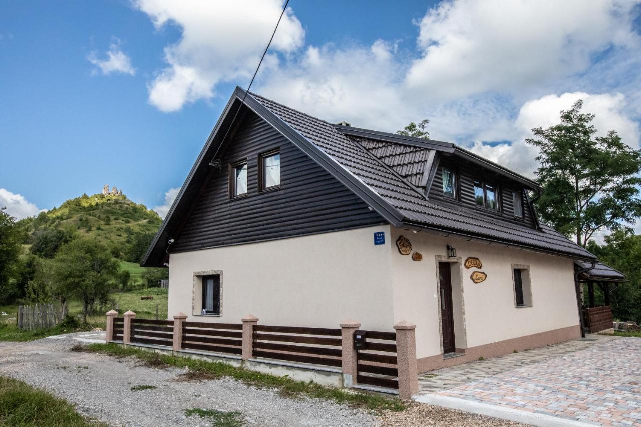 Apartmani Lara Modrus-Kuca Za Odmor Exteriör bild