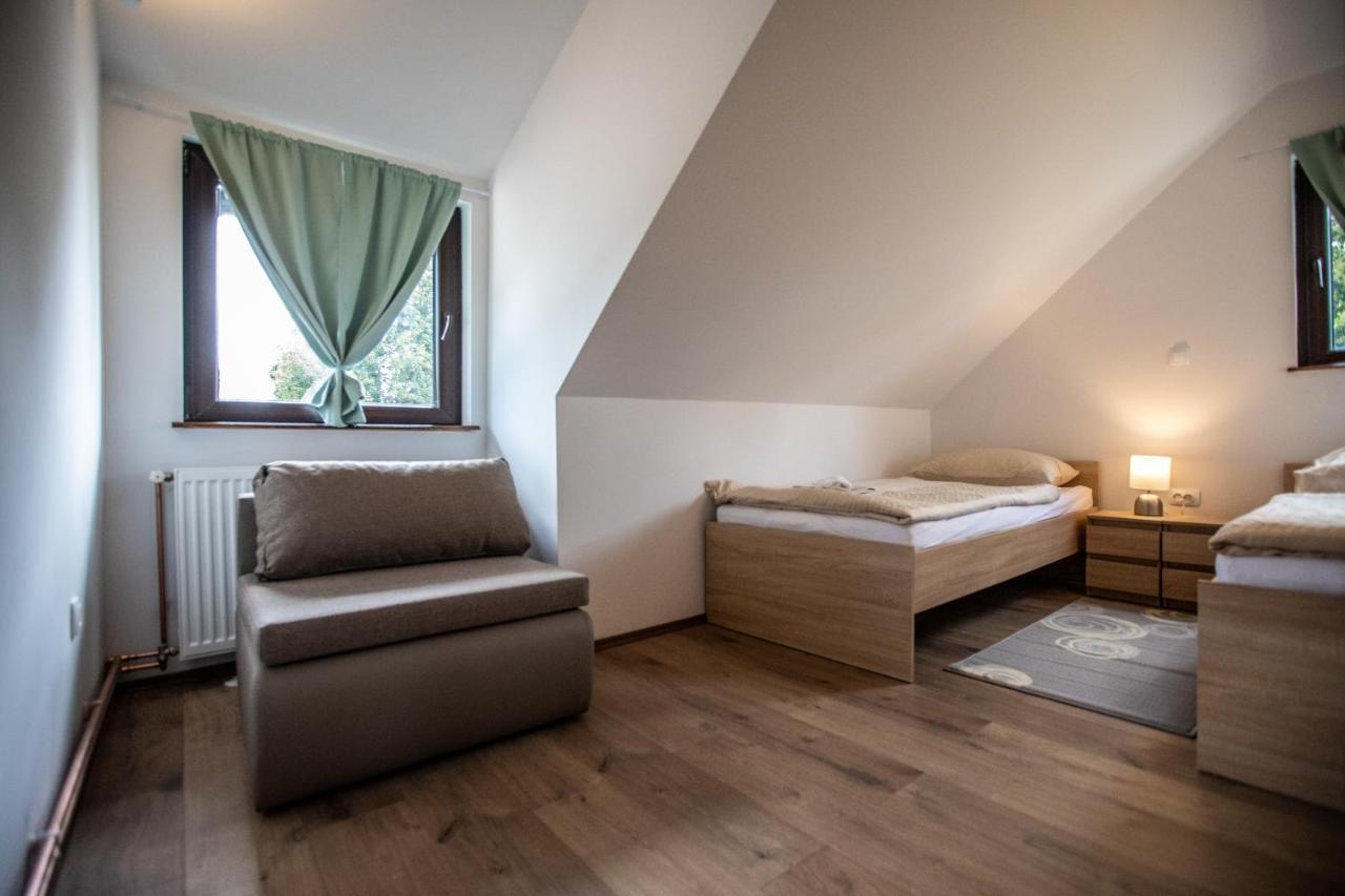 Apartmani Lara Modrus-Kuca Za Odmor Exteriör bild